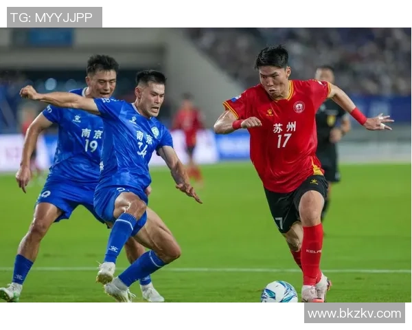 南京足球队加速转型探讨：如何在新时代中提升竞技水平与团队协作能力