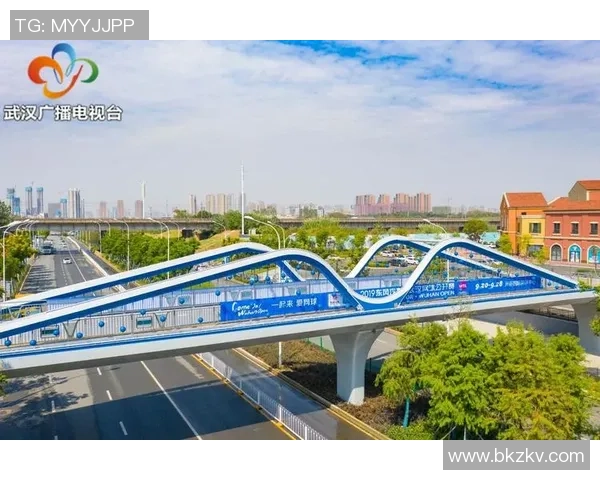 南京网球队与武汉网球队赛后复盘分析团队配合与战术执行的关键因素 南京网球队与武汉网球队赛后复盘分析团队配合与战术执行的关键因素